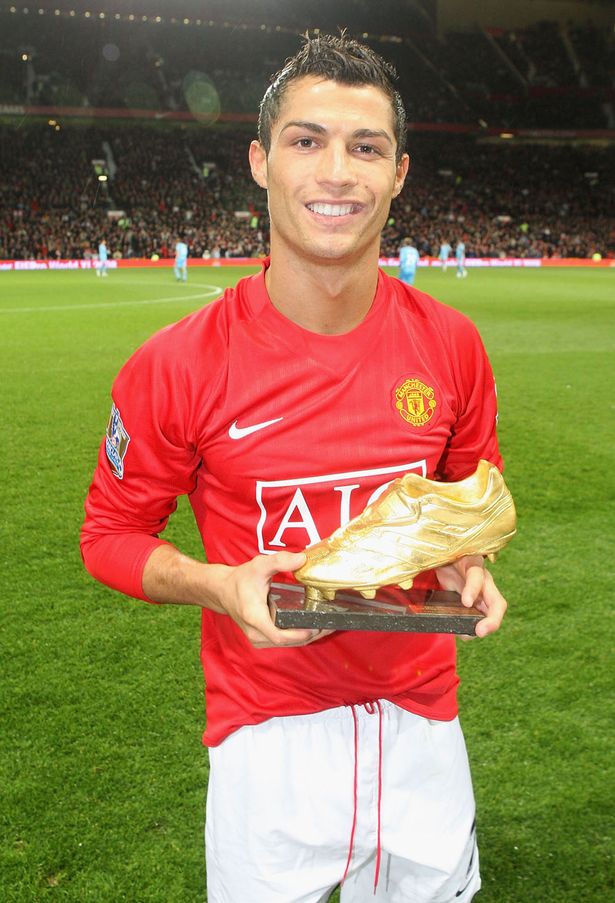 Cristiano Ronaldo highest scoring fpl player with 244 points in 2006/07 fpl season and 283 points in 2007/08 fpl season