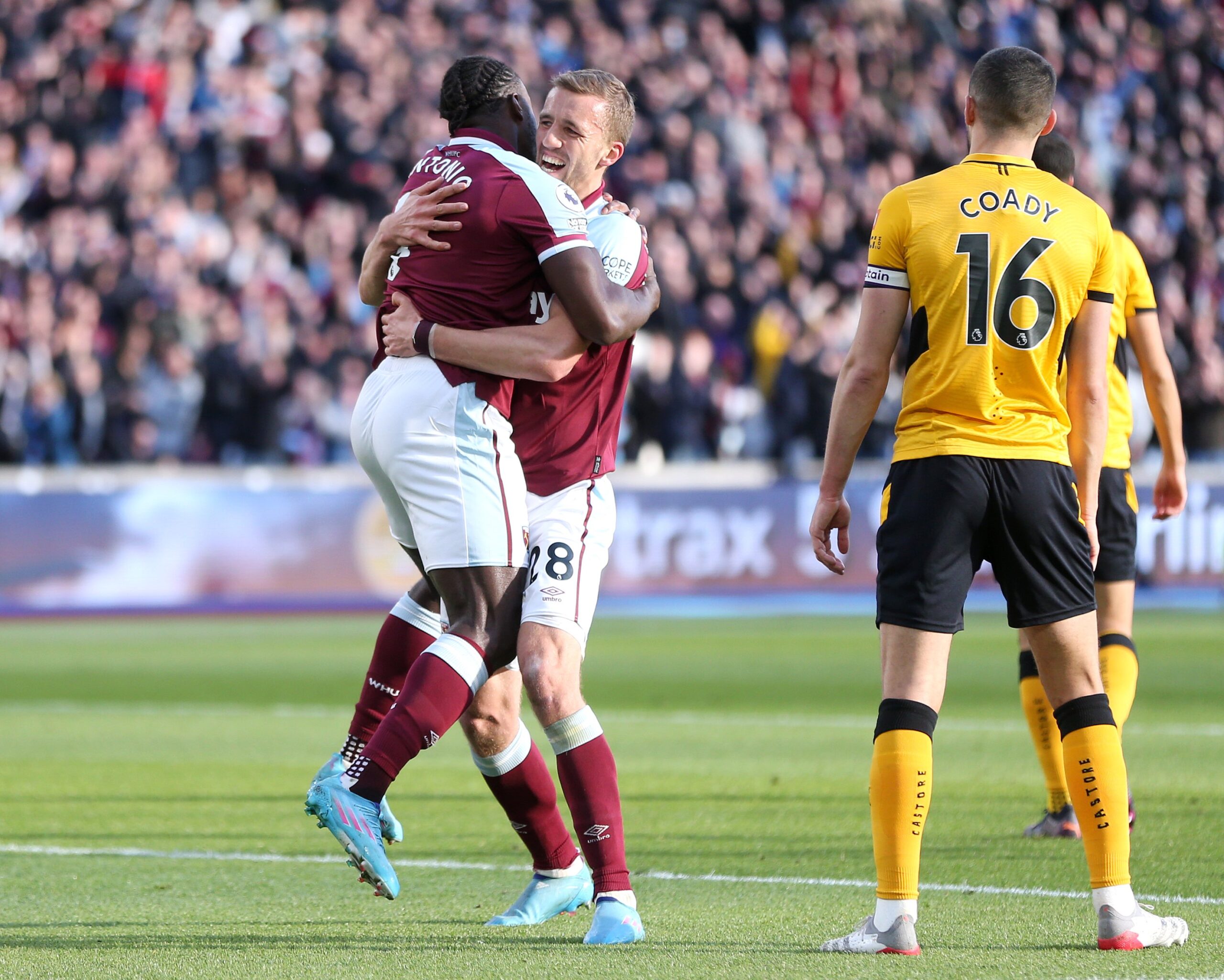 FPL GW27 Sunday Fixture ~West Ham v Wolves Review