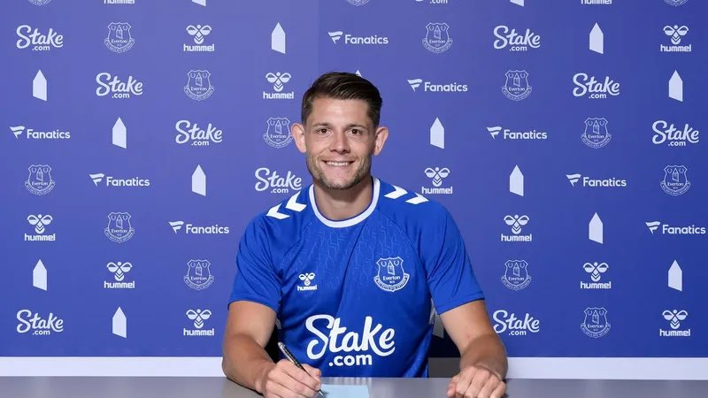 James Tarkowski 22/23 Premier League new signing for Everton