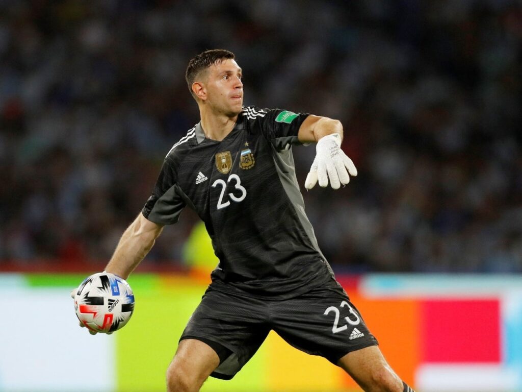 World Cup Fantasy Goalkeepers- Emi Martinez