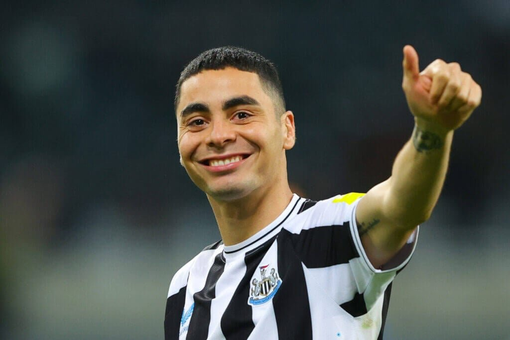 FPL Gameweek 22 Transfer Tips- Players to Sell- Almiron