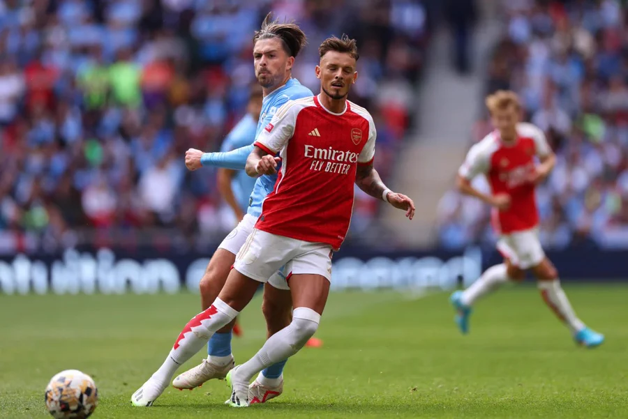 Top FPL GW1 Differential Picks (<10% ownership) ~ Ben White
