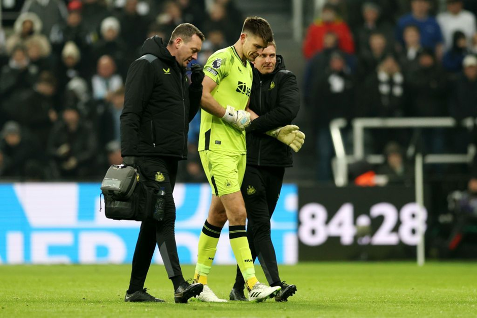 FPL Gameweek 15 Transfer Tips: Two Players to SELL- Nick Pope