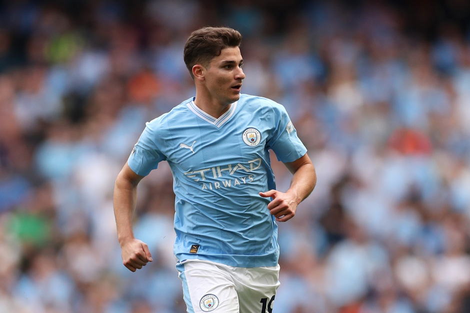 FPL GW21 Transfer Tips: Players to Hold- Alvarez