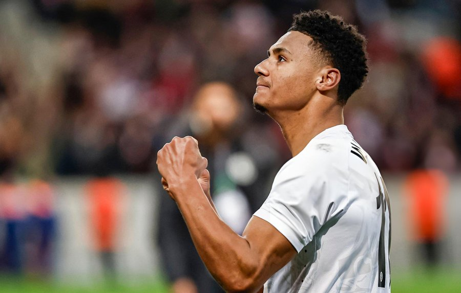 What should we do with players who have a single game in FPL GW34?