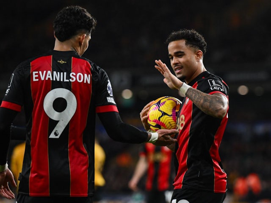 FPL Gameweek 14 Transfer Tips: Two Players to BUY- Kluivert and Evanilson